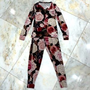 Posh Peanut Zoey Floral 2-piece Loungewear